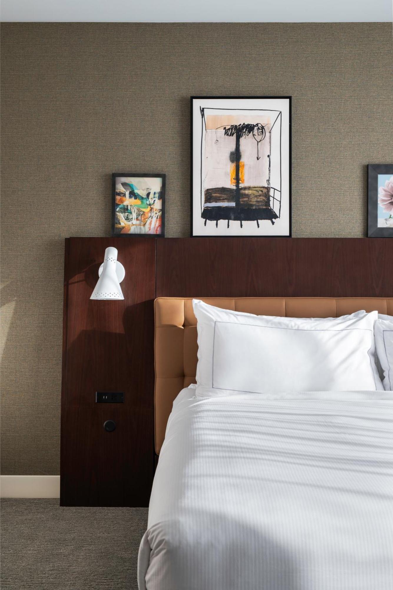 King Room,1615472405:JPEG